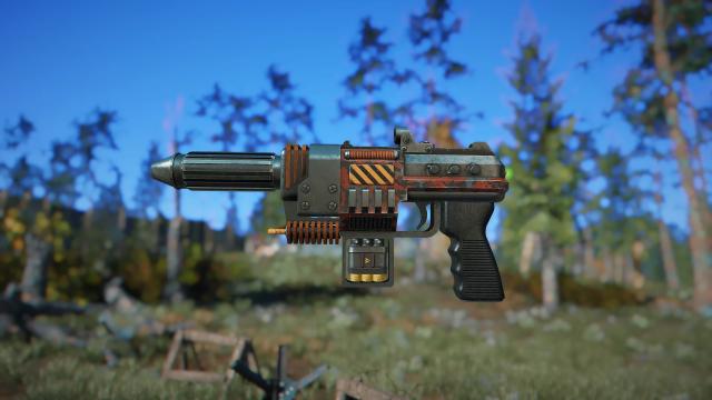 Discharger Laser Pistol - A Dak Energy Weapon for Fallout 4