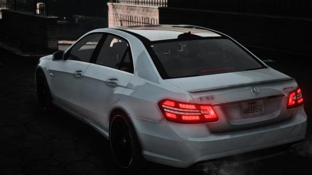 Mercedes-Benz E63 AMG 2011 [Add-On  Extras] for GTA 5
