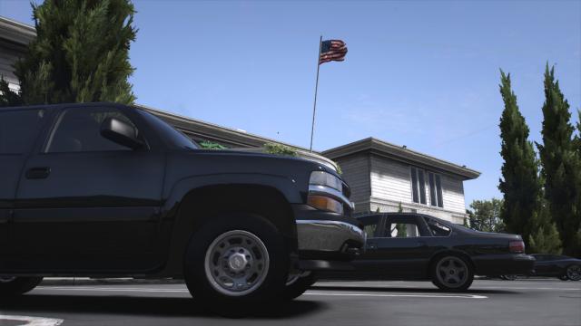 2001 Chevrolet Suburban [Add-On  Replace | Animations | Tuning | Wheels | Template | LODs] for GTA 5