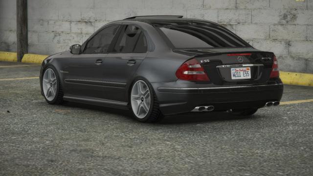 Mercedes-Benz E55 AMG (W211) [Add-On  Replace  FiveM | Tuning | Sound] for GTA 5