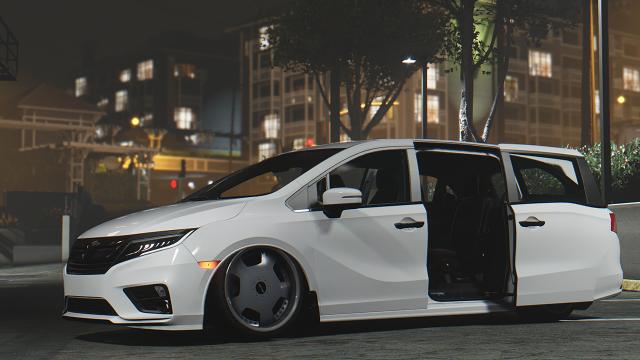 Honda Odyssey 2018 [Add-On] для GTA 5