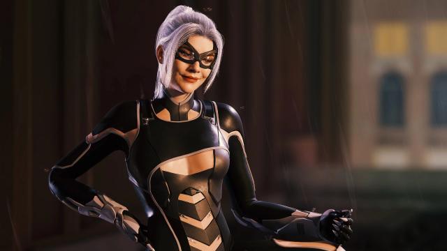 Black Cat's New Suit