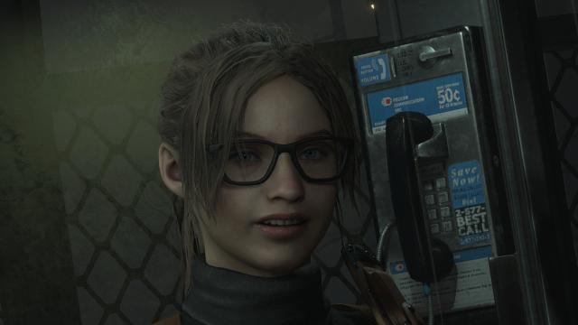 Claire with glasses for Resident Evil 2