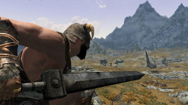 Тяжелый двуручный меч / The Heavy Greatsword для Skyrim SE-AE