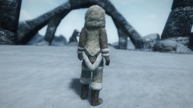 - -    Skaal MofuMofu Coat for Skyrim SE-AE