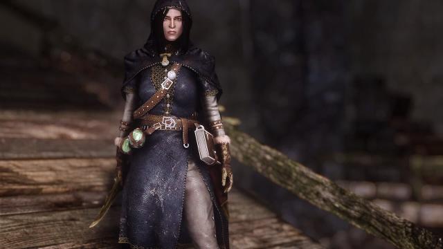 Traveling Mage HDT-SMP Armor for Skyrim SE-AE