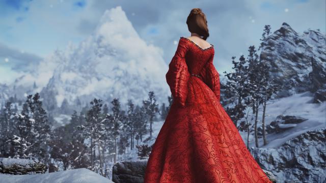 Elizabeth Tudor Gown UNP CBBE - SSE for Skyrim SE-AE