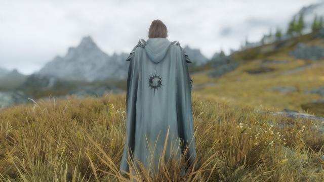 Daedric Cloaks for Skyrim SE-AE