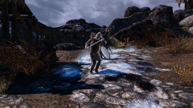 Longer Fire and Ice Effects - Длительные эффекты от огня и мороза для Skyrim SE-AE