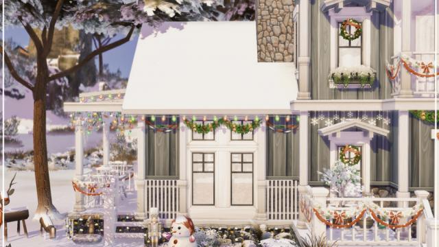 Winterfest Family Home для The Sims 4